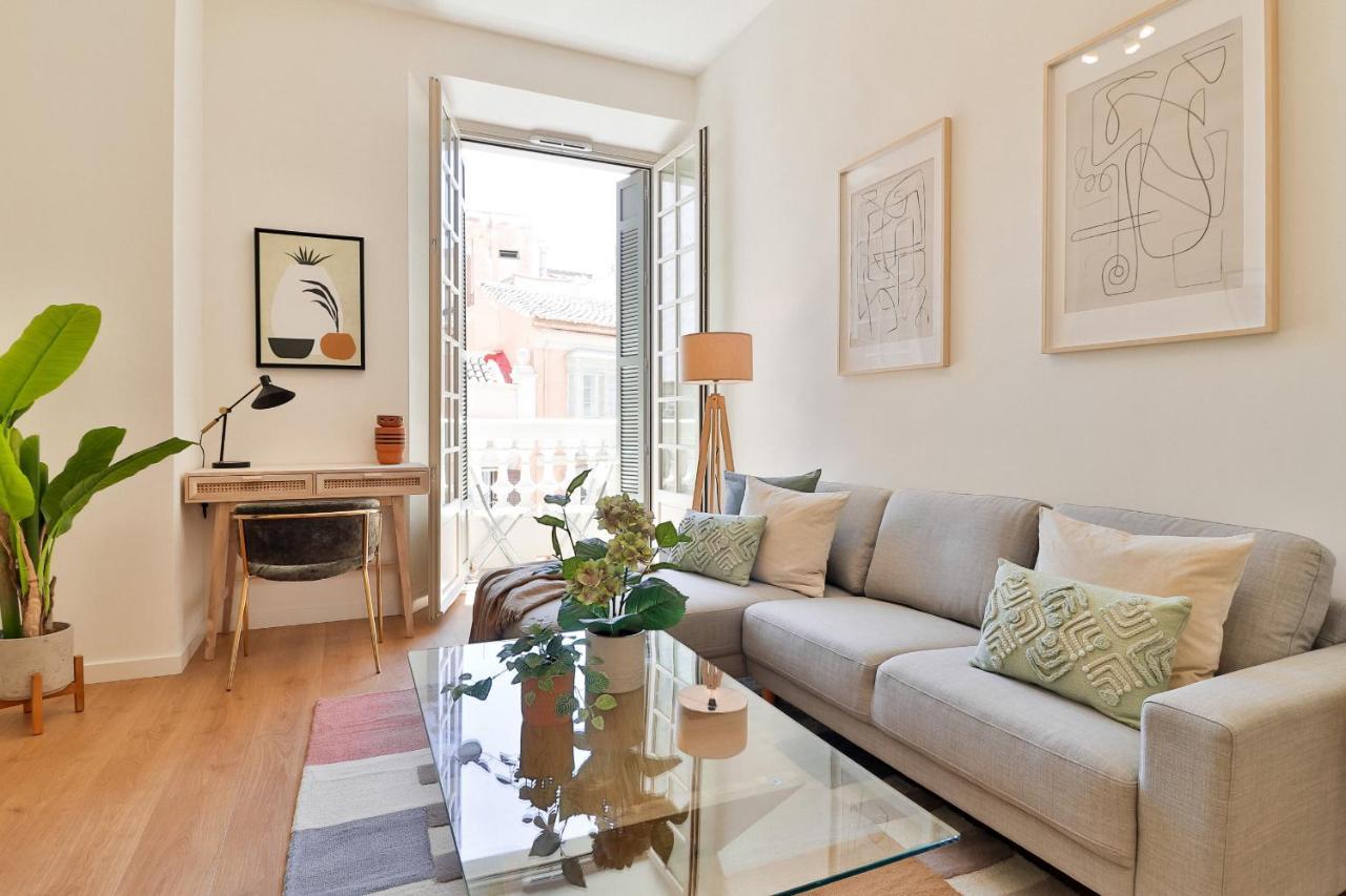 C74 - Marvelous 3 Bedroom Apartment In Historical Малага Екстериор снимка