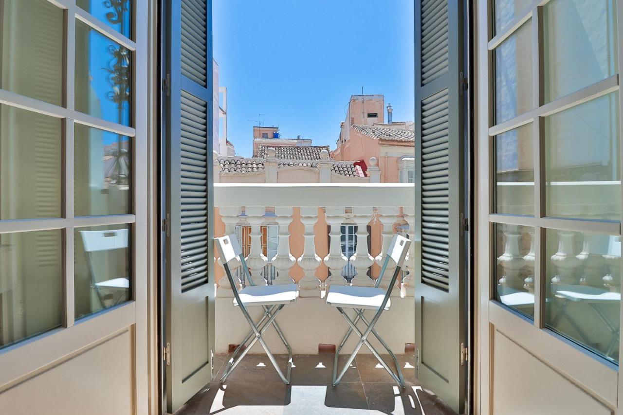 C74 - Marvelous 3 Bedroom Apartment In Historical Малага Екстериор снимка