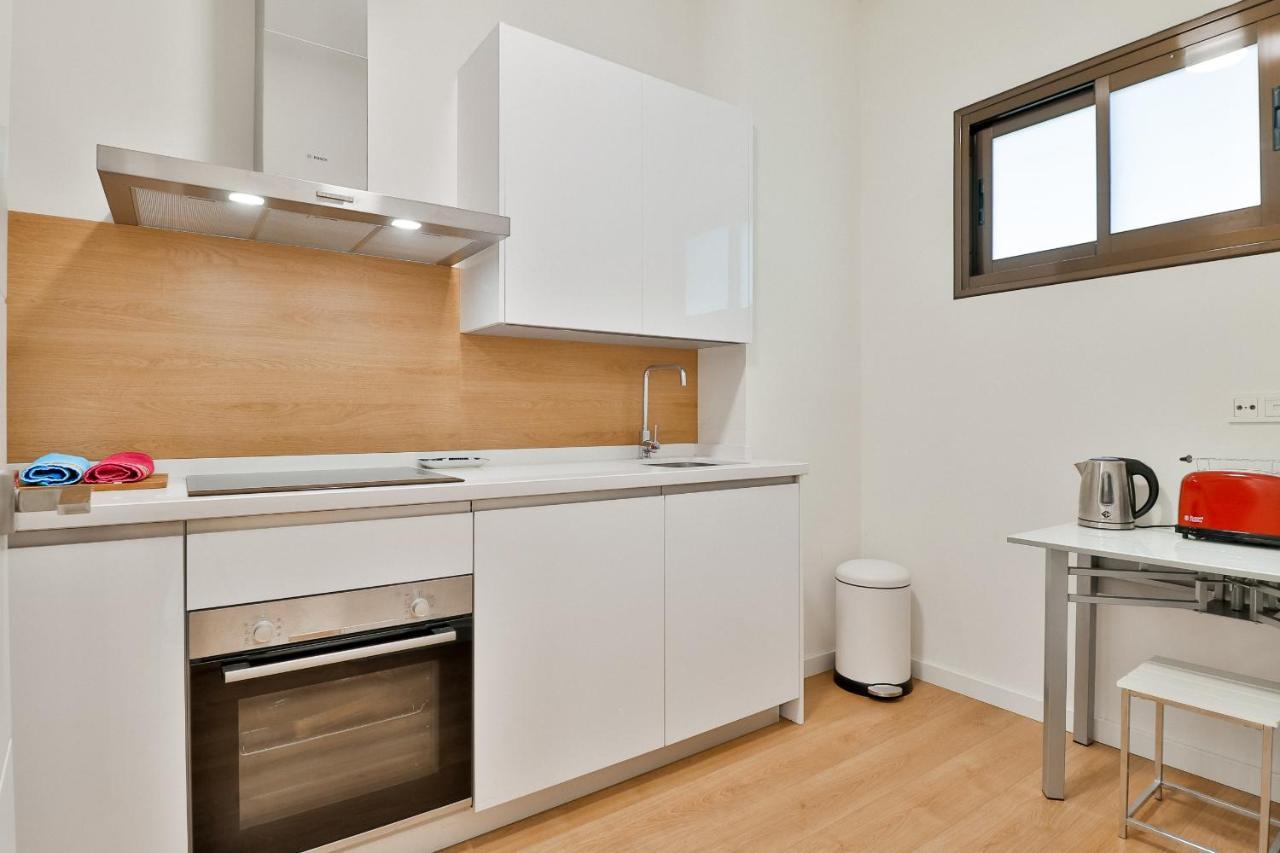 C74 - Marvelous 3 Bedroom Apartment In Historical Малага Екстериор снимка