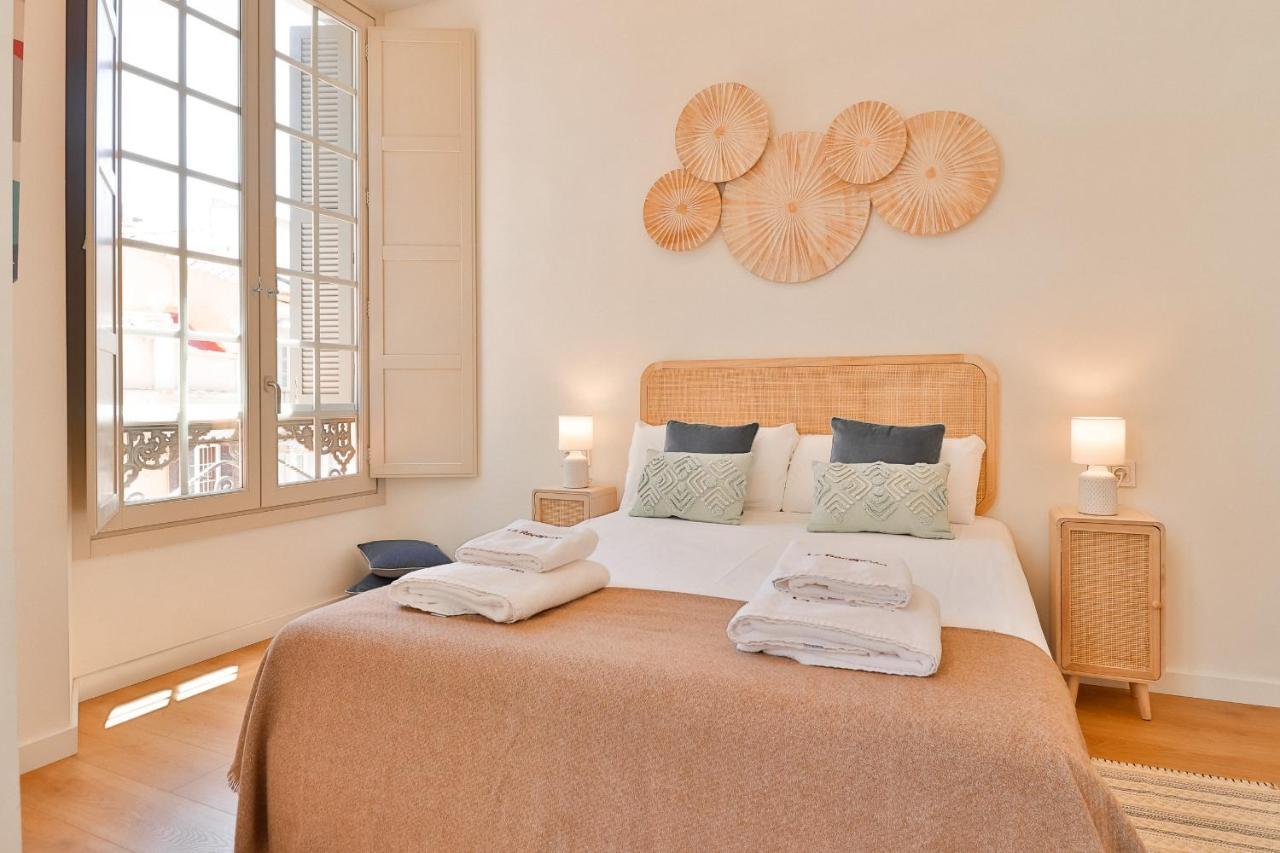 C74 - Marvelous 3 Bedroom Apartment In Historical Малага Екстериор снимка